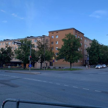 Riia 10, 2-Bedroom Apartment - 2 Big Beds 1 Extra Bed-Parking Free Tartu Extérieur photo